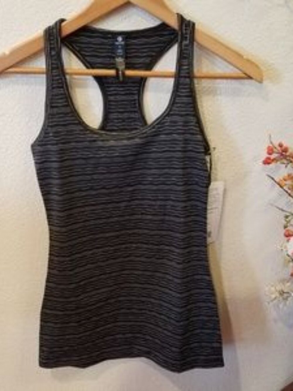 Workout Top Size Small
